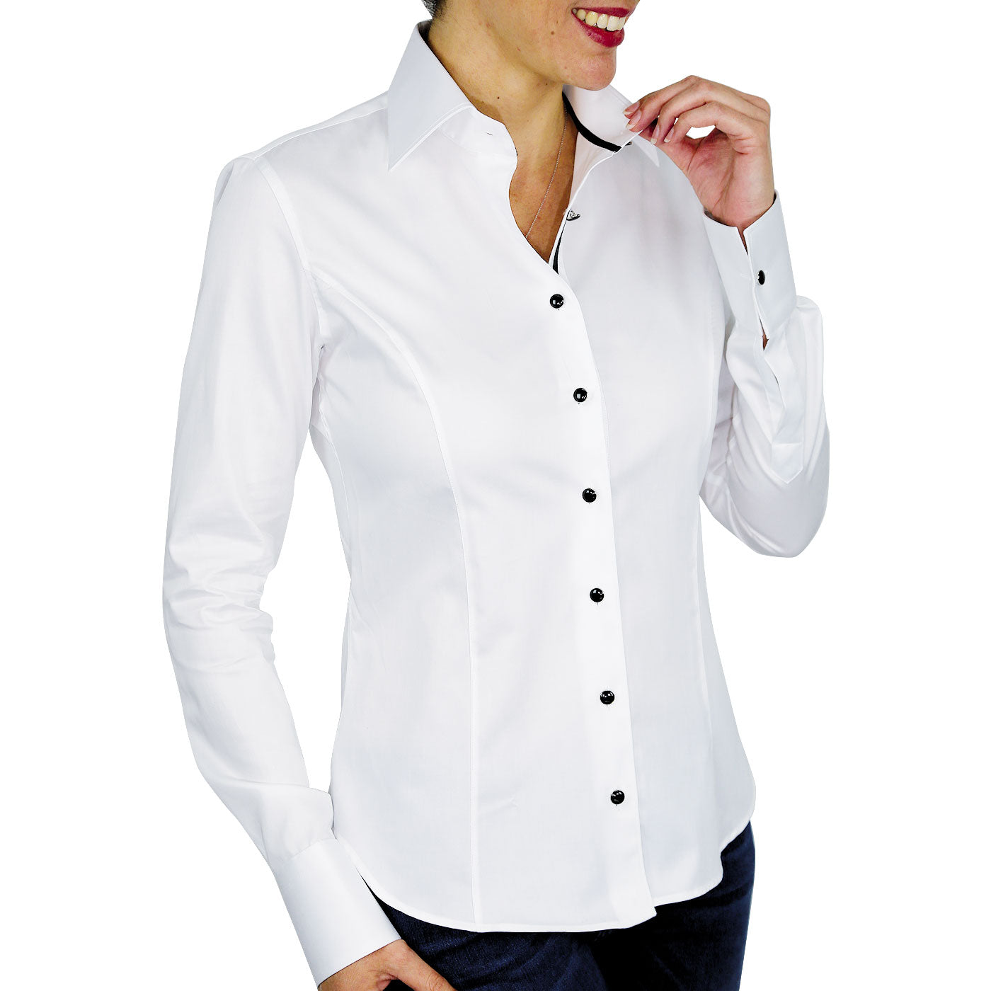 Chemise Blanche Femme: entre Féminité et Elégance